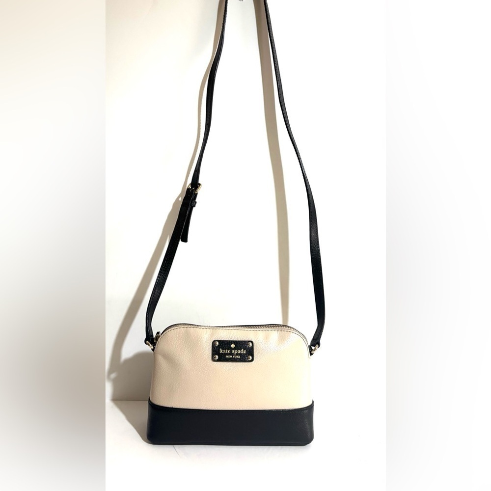 Kate Spade Elegant Black and Cream Crossbody